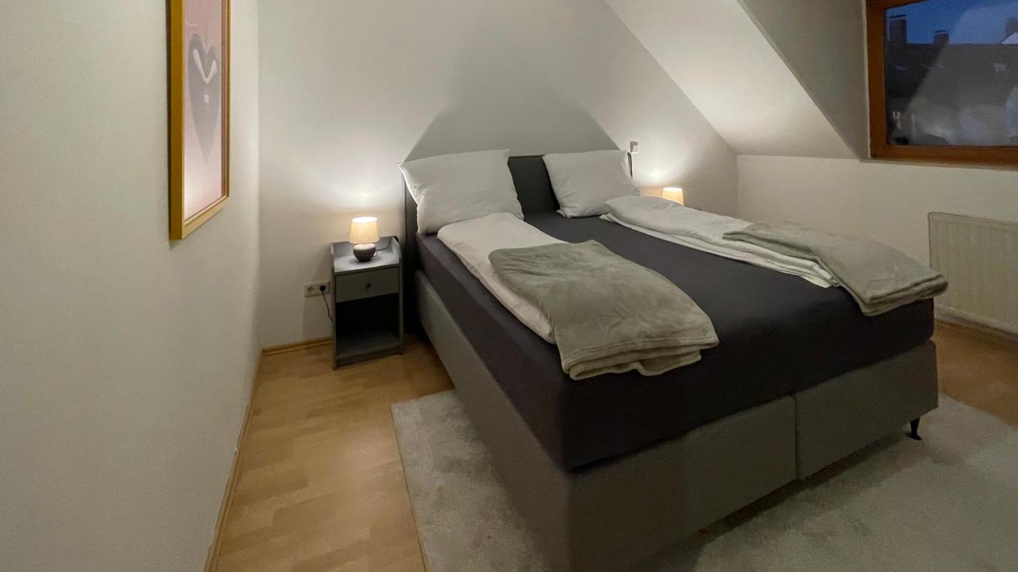 Lofty Luna, Dein Feinzeit Bamberg
